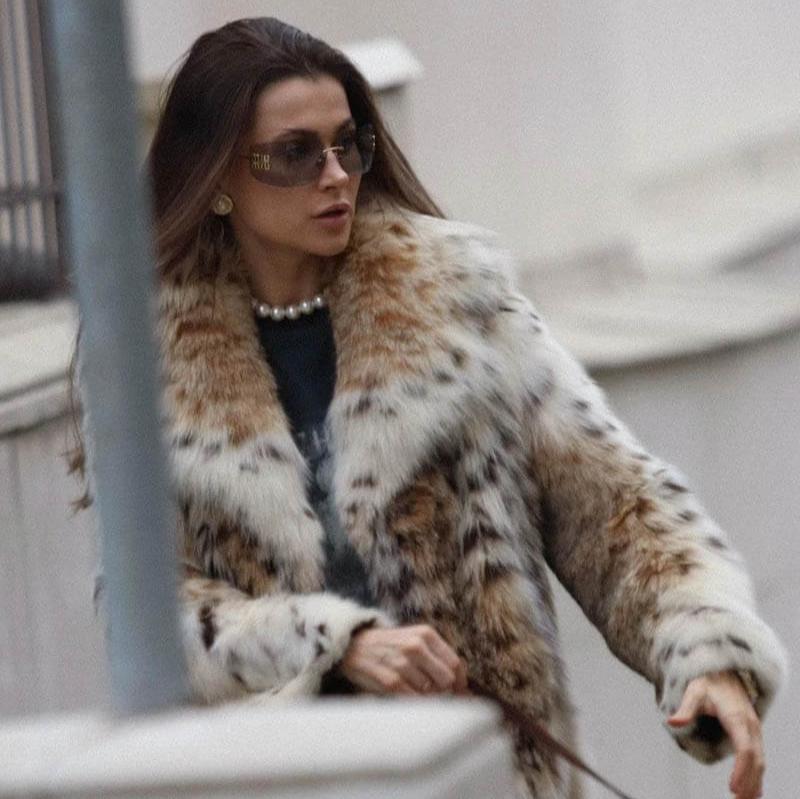 Amy leopard coat